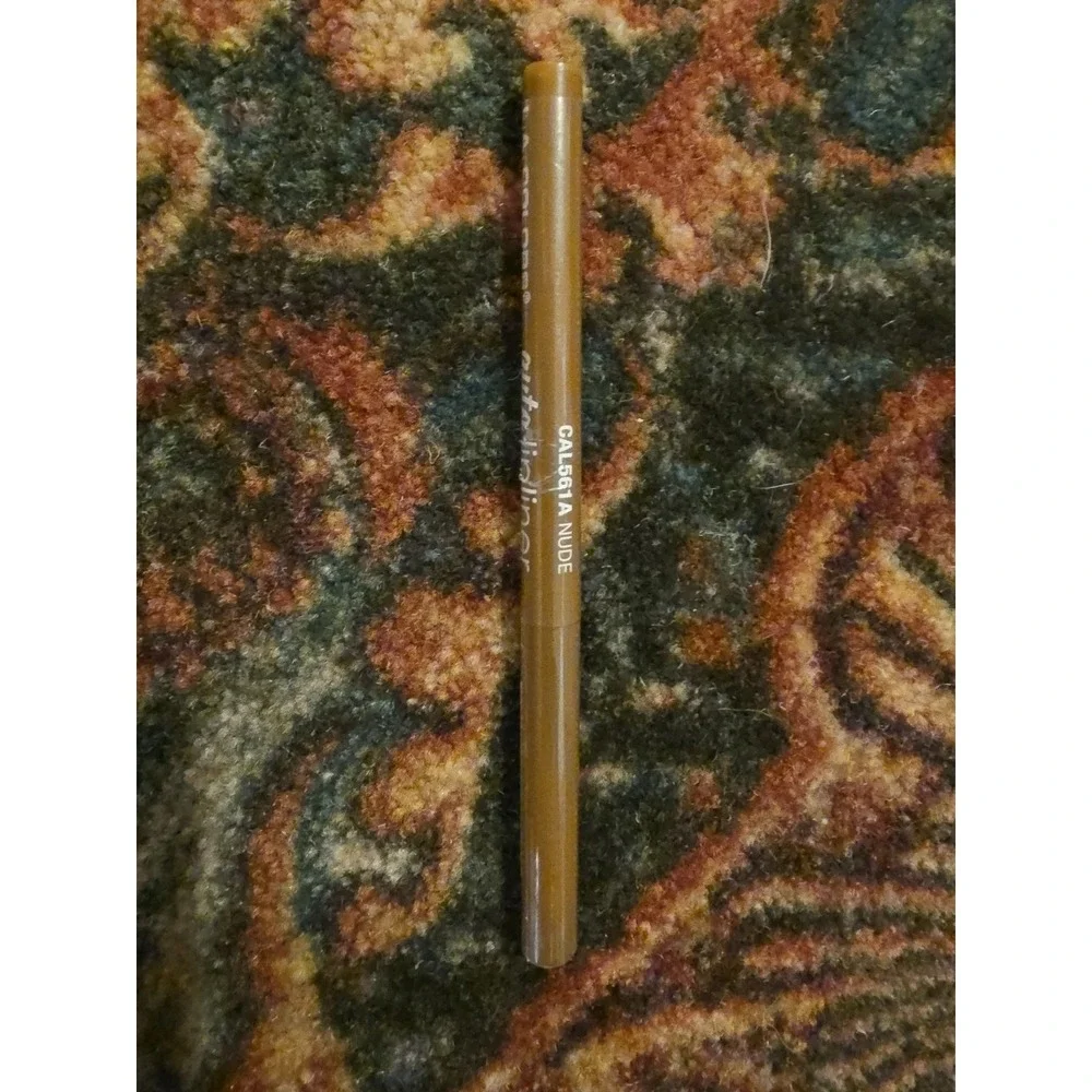 L.A. COLORS‎ Auto Lipliner Pencil, Nude CAL561 1 Ounce (Pack of 1),